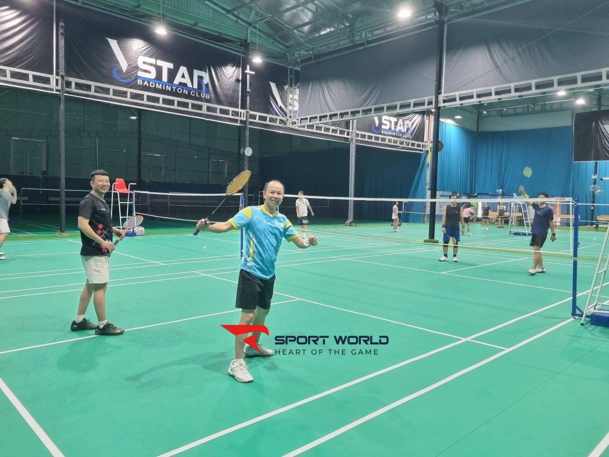 Sân cầu lông VStar Badminton