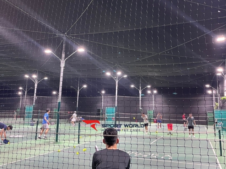 Sân cầu lông & pickleball Aurora Sport