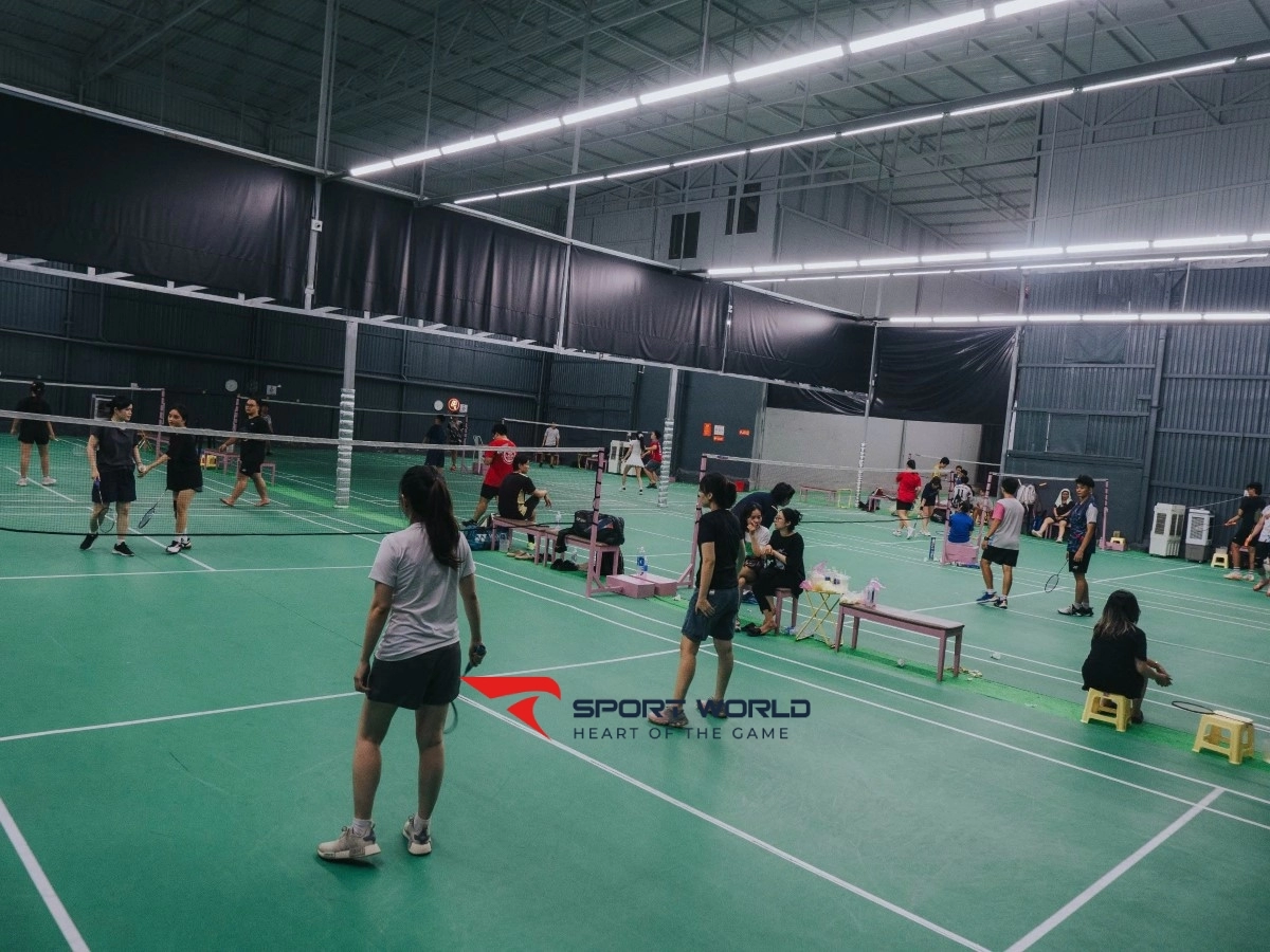 Sân Cầu Lông Báo Hồng