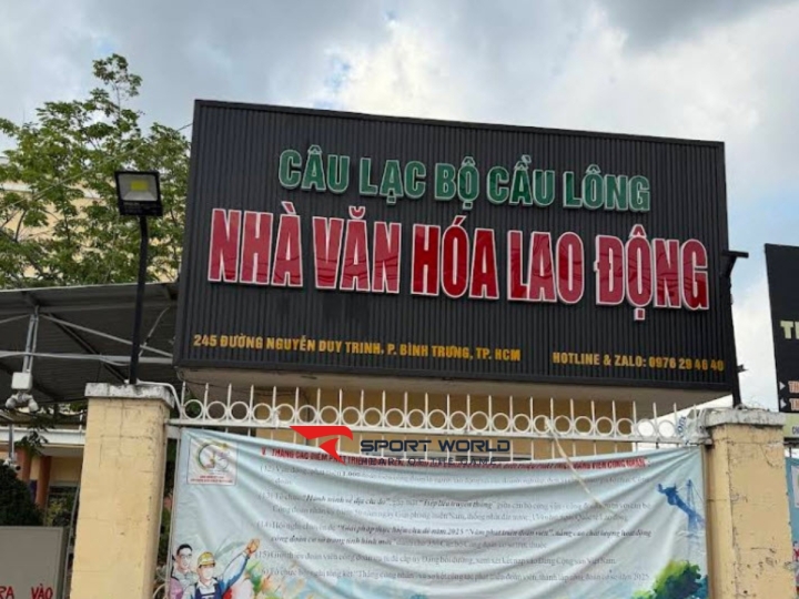 Sân cầu lông CLB Nhà Văn Hoá Lao Động