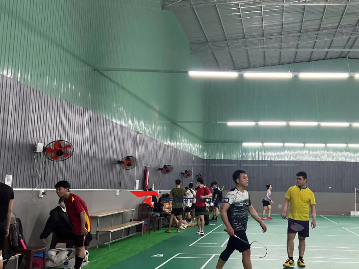Sân cầu lông Trạm Cầu Lông