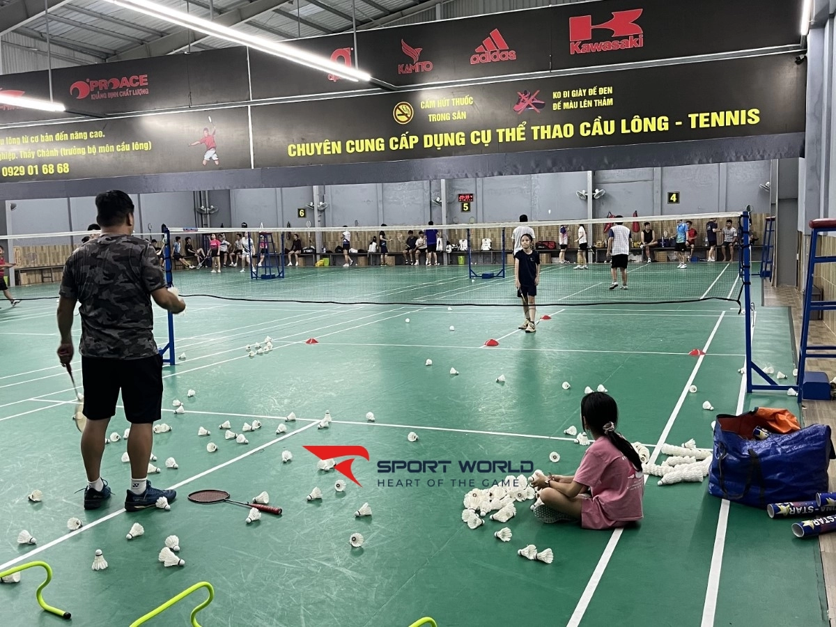 Sân cầu lông Boss Badminton