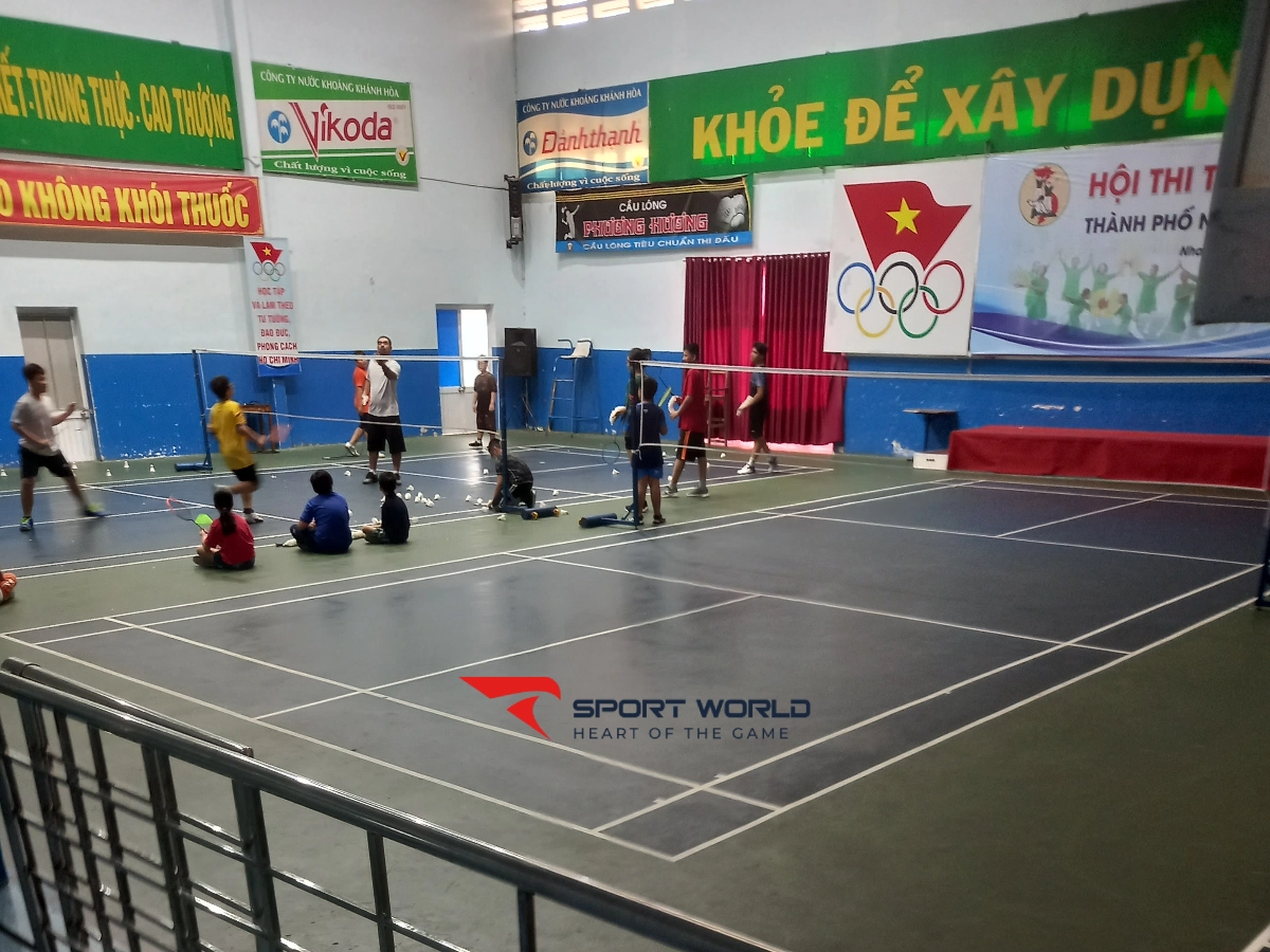 Sân Cầu Lông Trung Tâm Tập Luyện Và Thi Đấu Thể Thao Nha Trang
