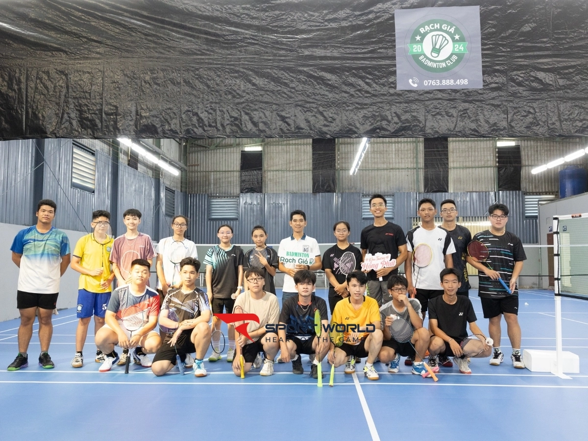 Sân cầu lông Rạch Giá Badminton