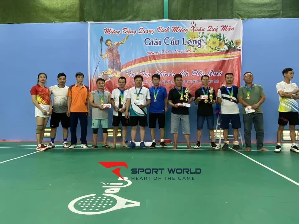 Sân cầu lông Cali