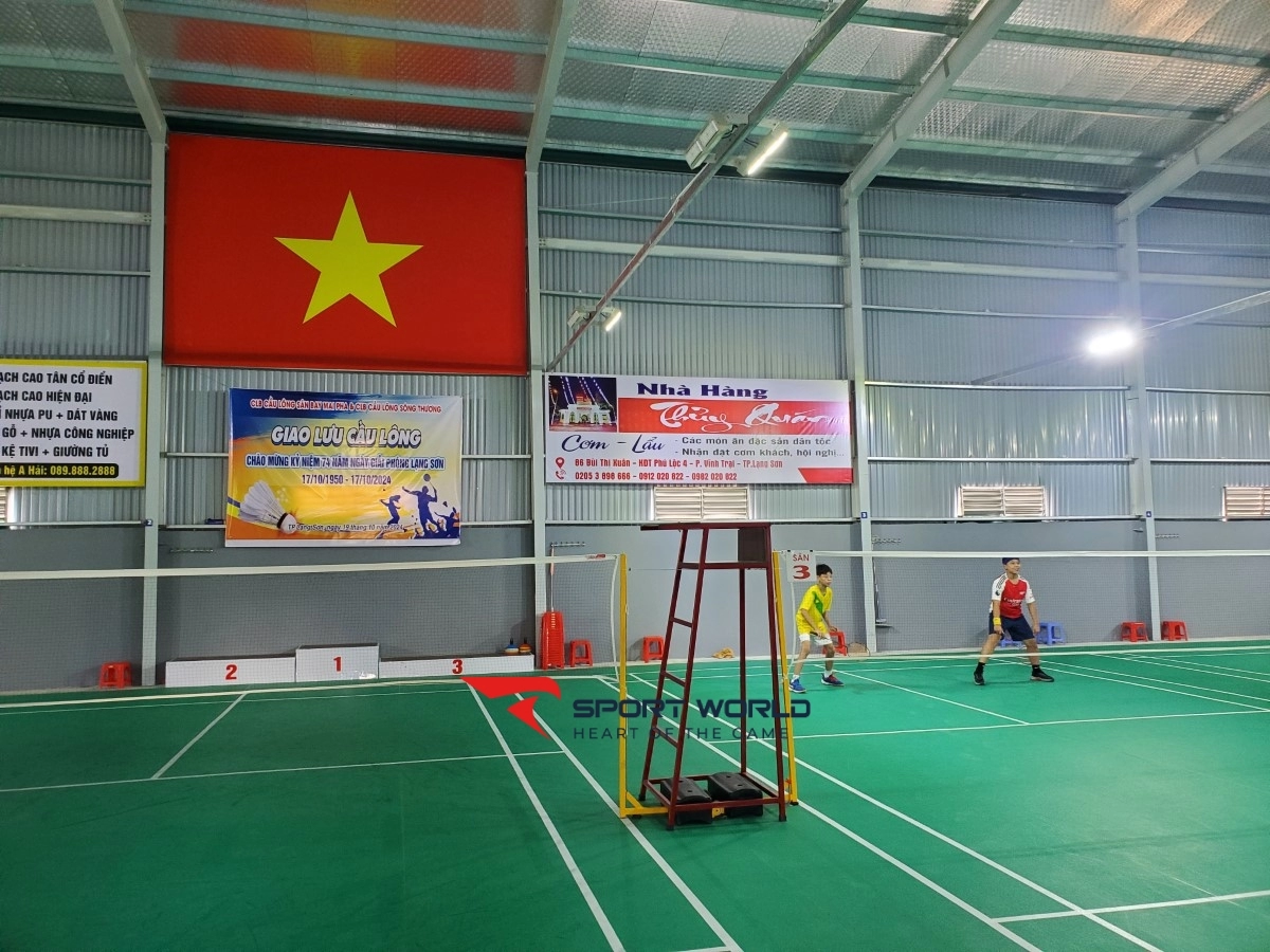 Sân Cầu Lông Bá Học Badminton