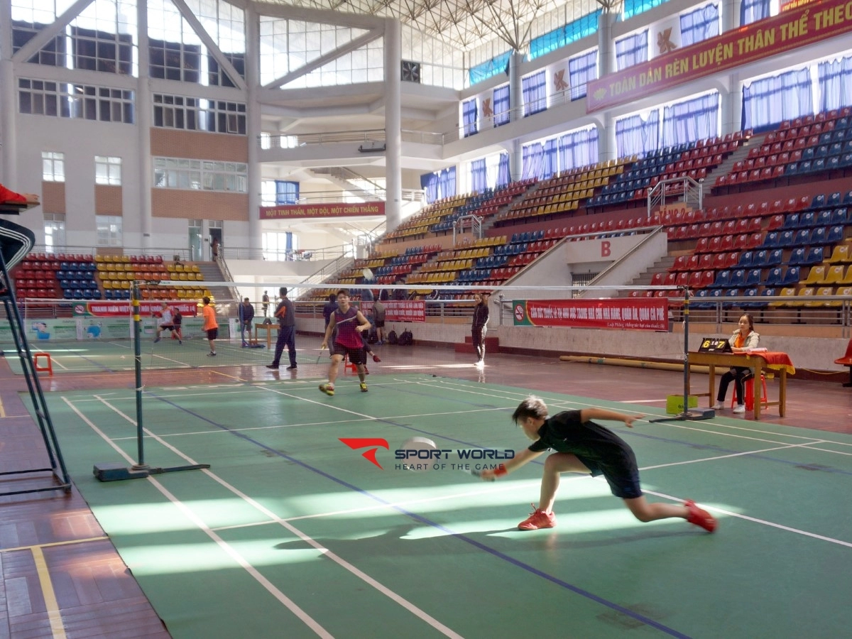 Sân cầu lông Trung Tâm Thi Đấu Thể Dục Thể Thao Lạng Sơn