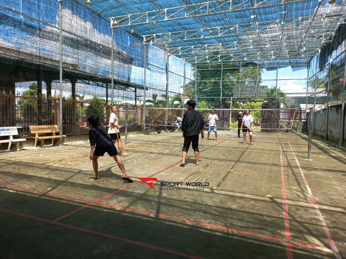 Sân cầu lông 7 Nhã