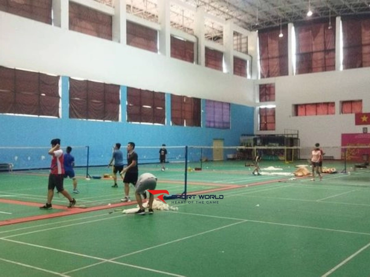 Sân Cầu Lông Tùng Lâm