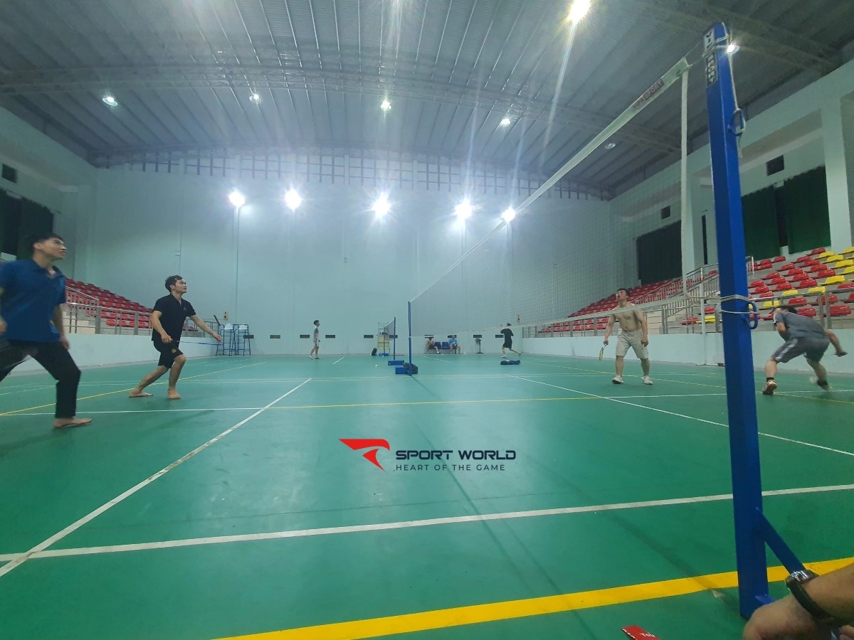 Nhà thi đấu thể thao huyện Xuân Trường