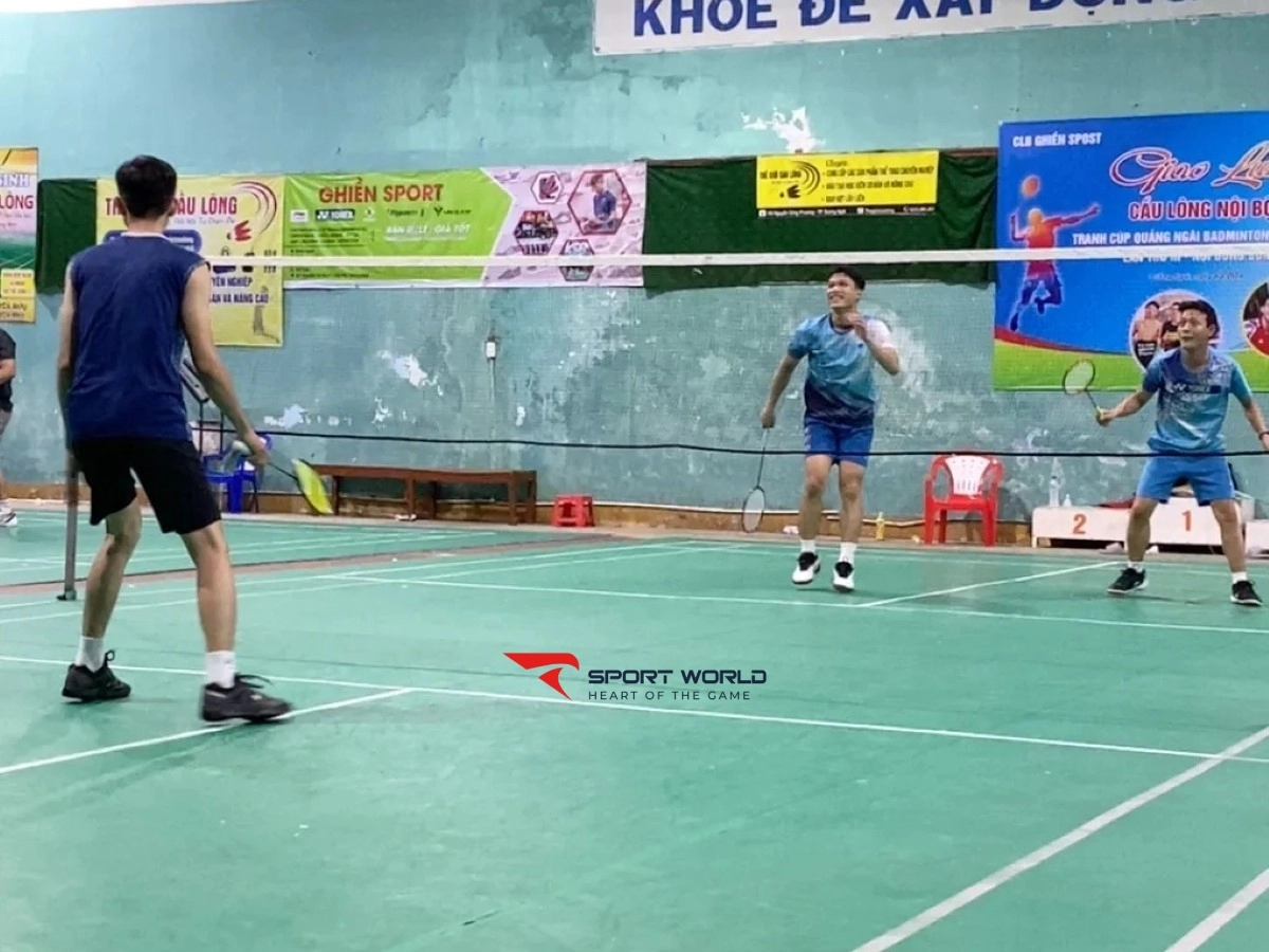 Sân cầu lông 142 Lê Trung Đình - Quảng Ngãi