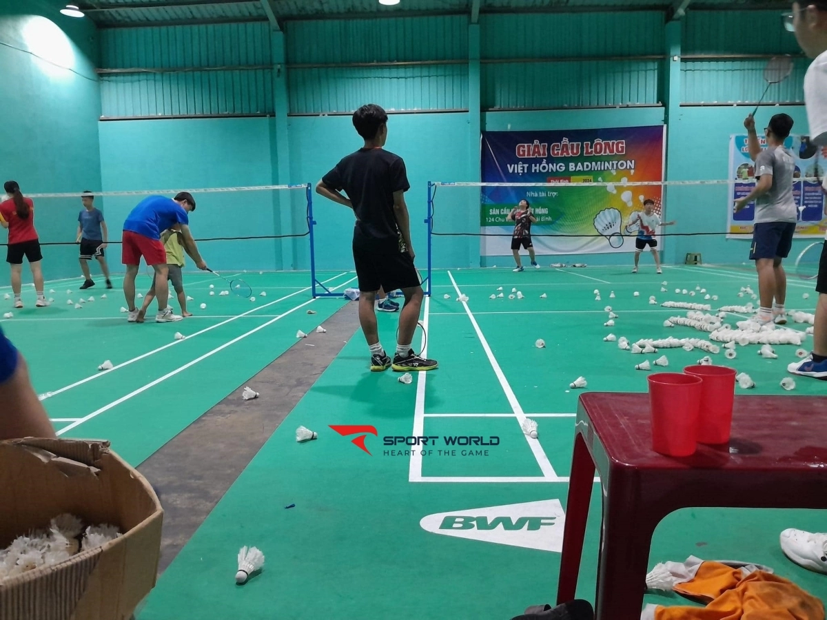 Sân cầu lông VietHong Badminton