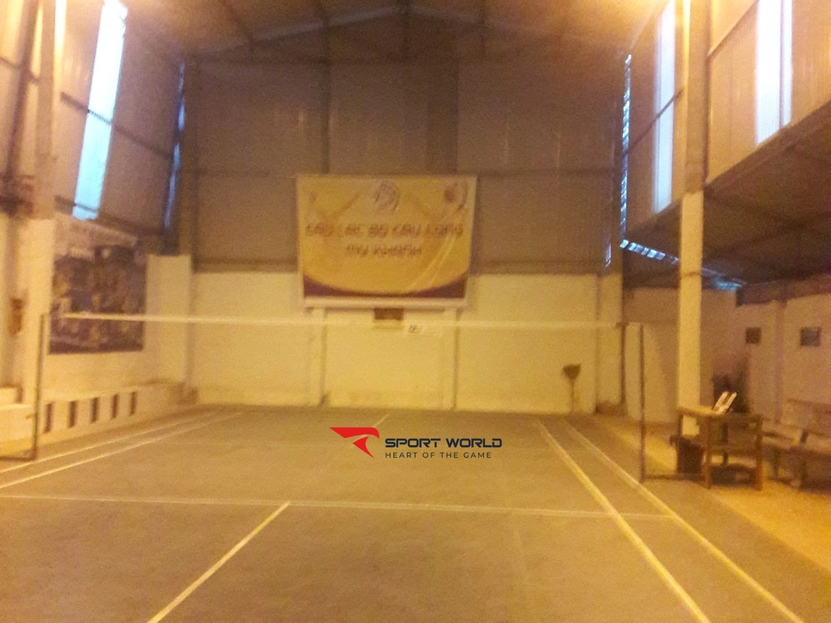 Sân cầu lông xóm Mỹ Khánh