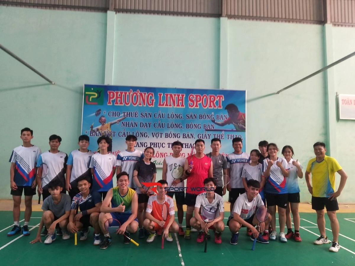 Sân cầu lông Phương Linh Sports