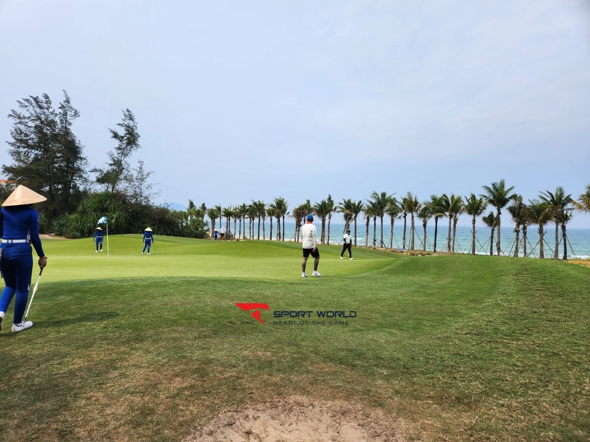 Sân Golf The Point Da Nang