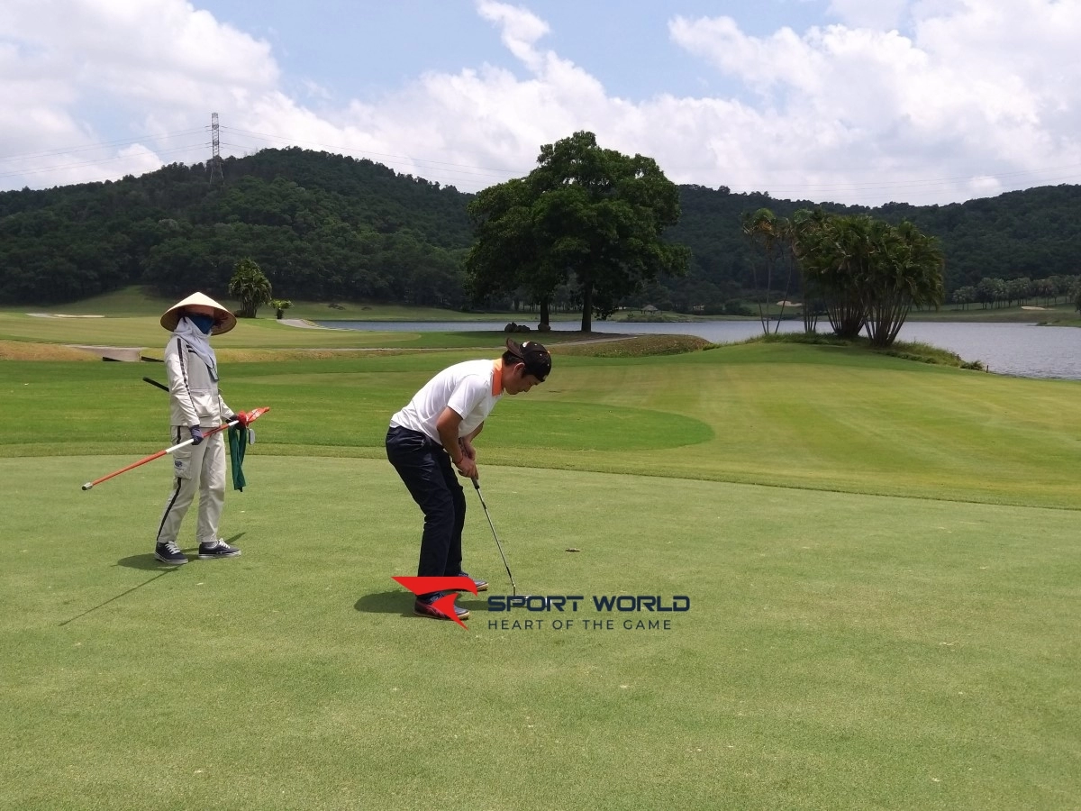 Sân golf Chí Linh