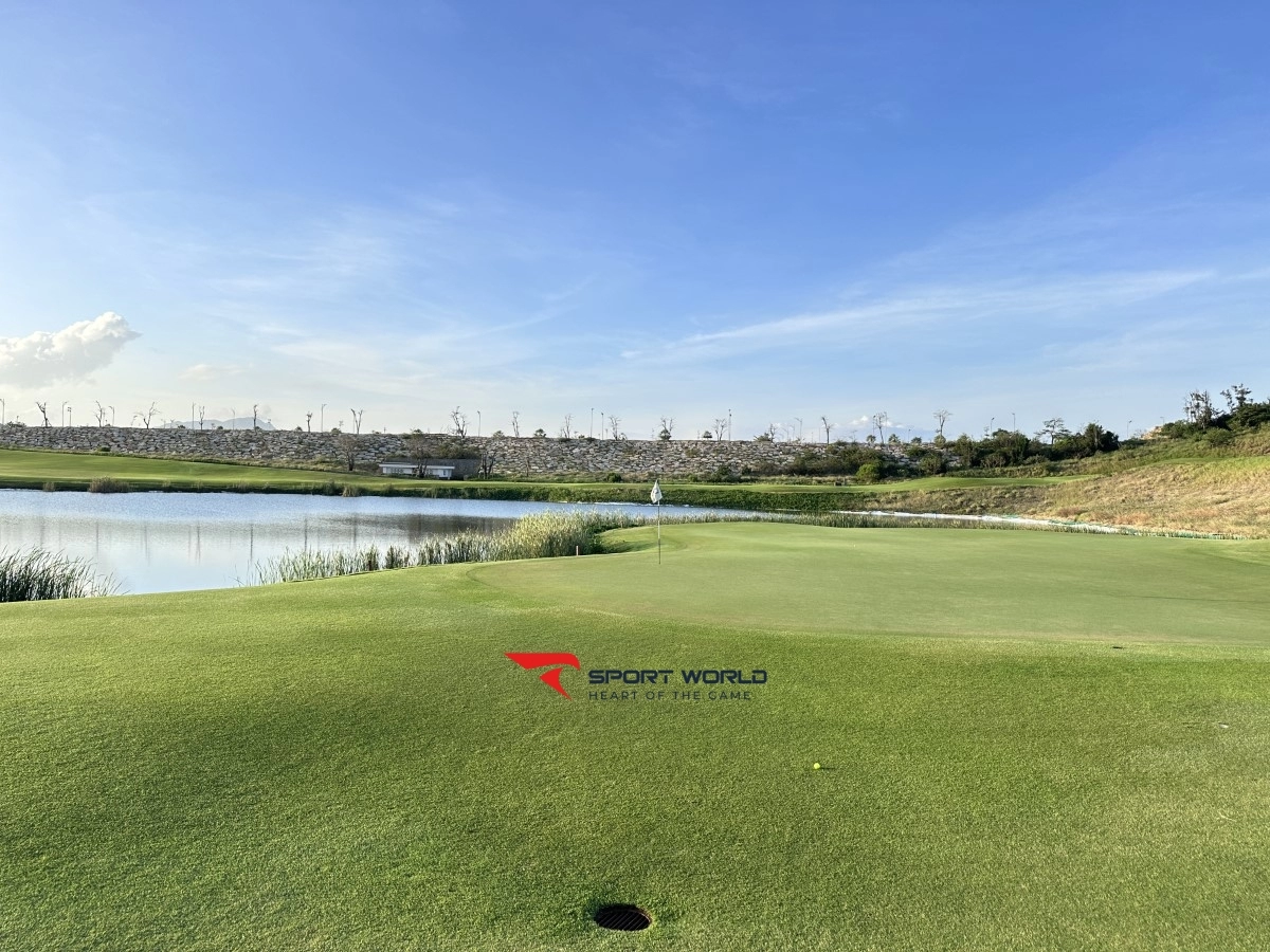 Sân golf KN links Cam Ranh