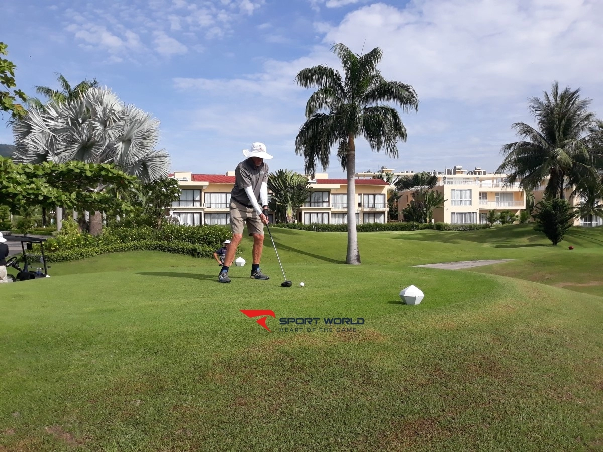 Sân Golf Diamond Bay