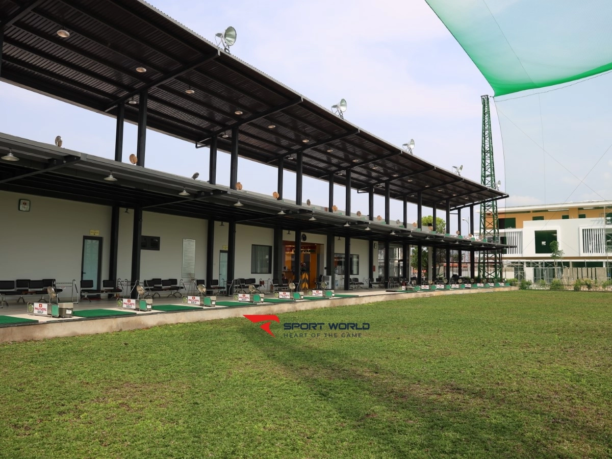 Sân Tập Golf Phú Cường