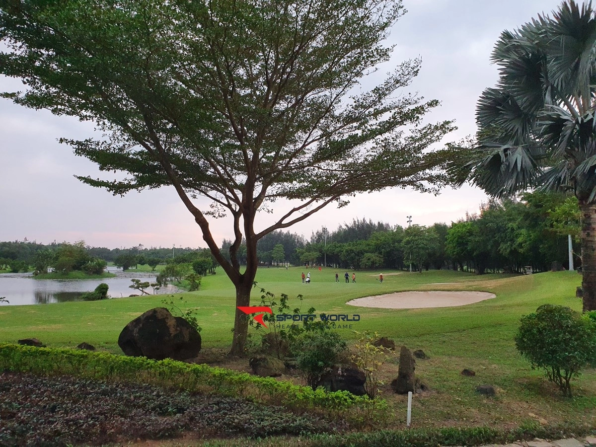 Sân golf Cửa Lò