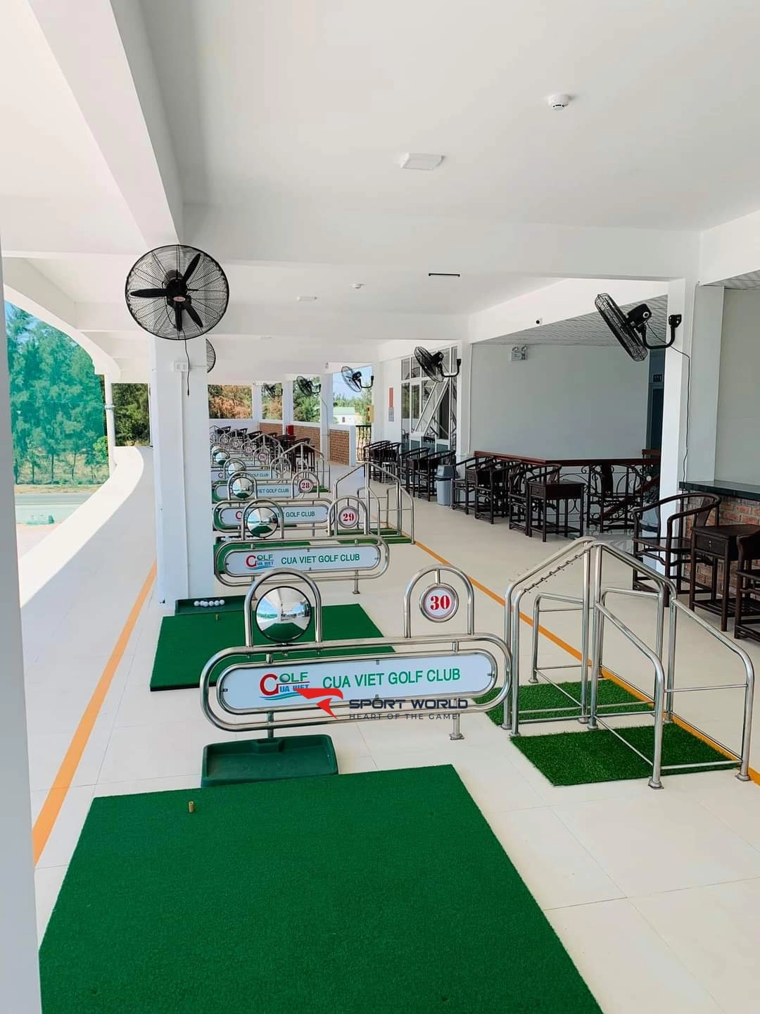 Sân tập golf Cửa Việt