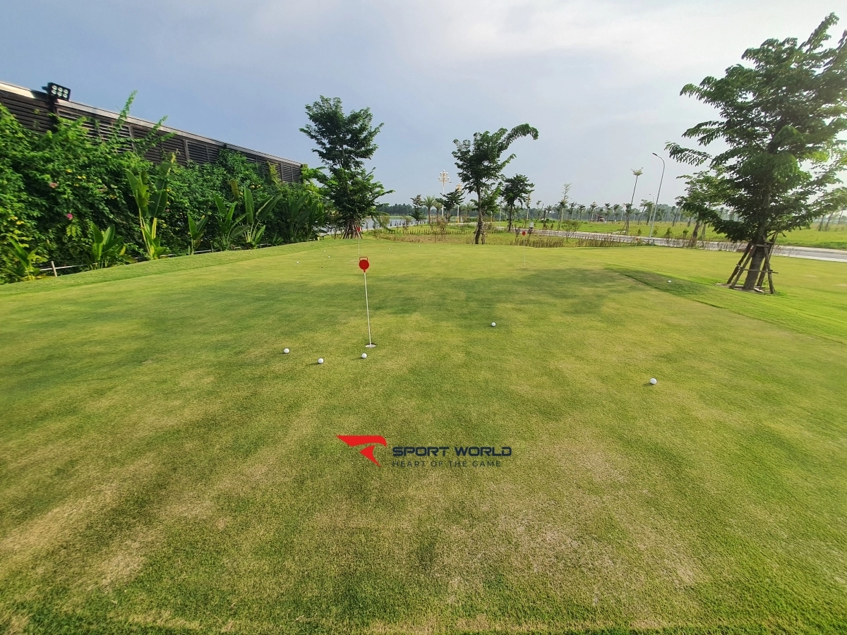 Sân golf Bắc Đầm Vạc