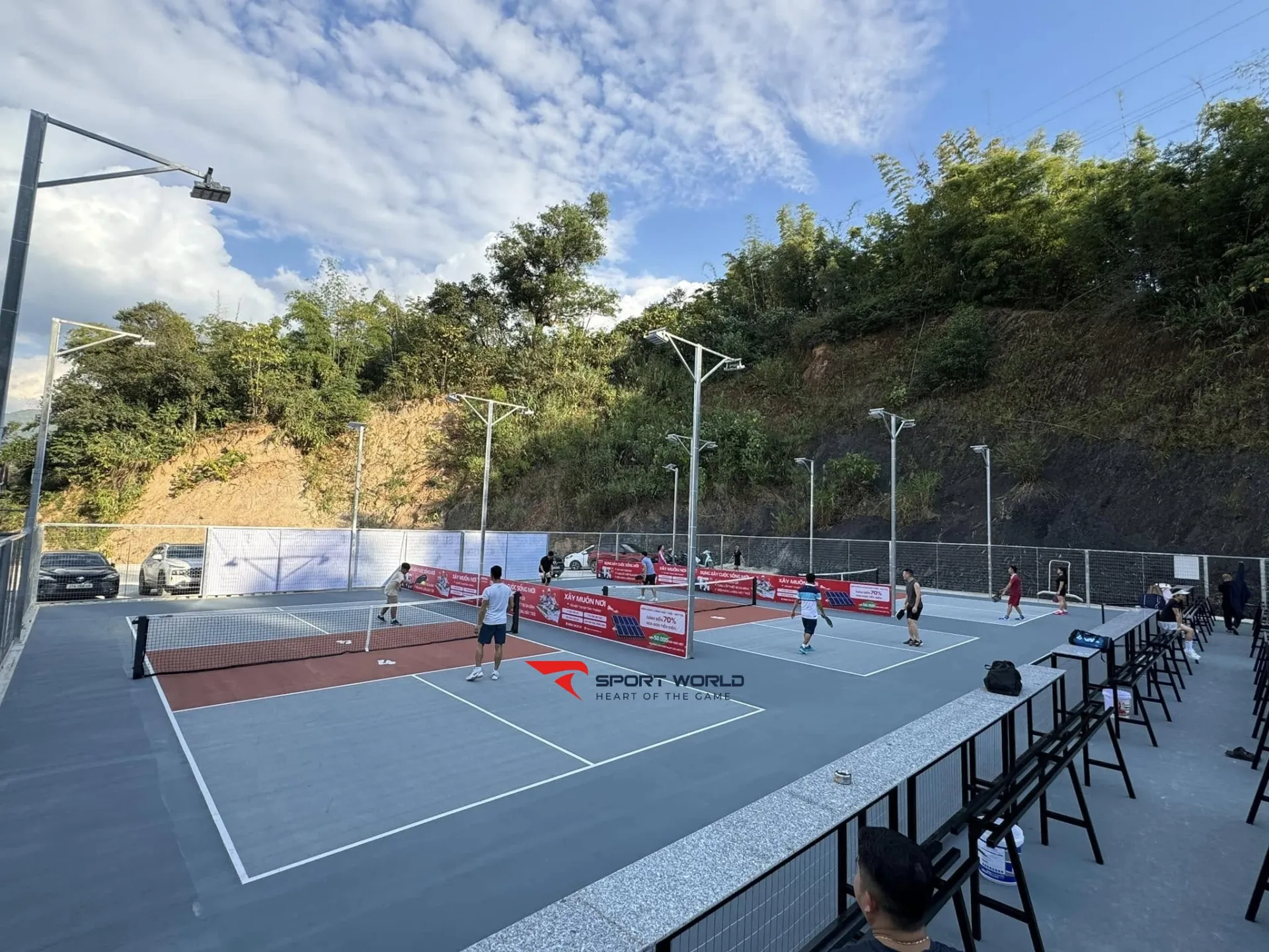 Sân Pickleball Him Lam