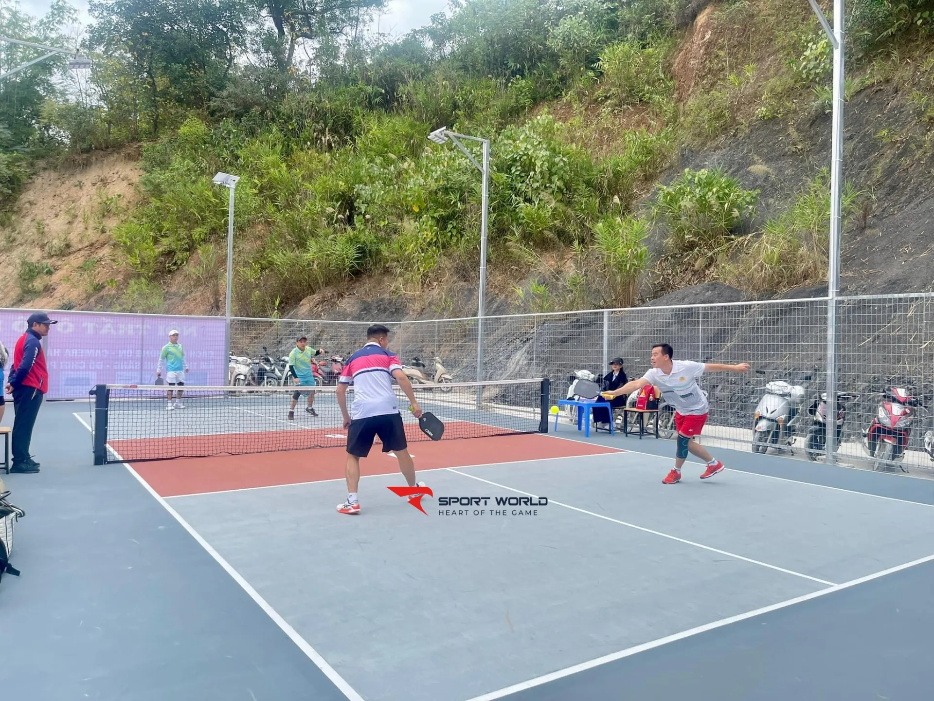 Sân Pickleball Him Lam