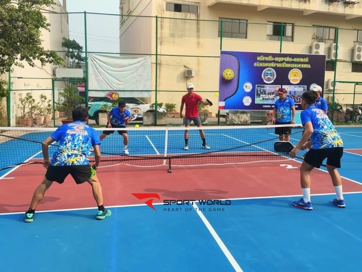 Sân Pickleball Ngọc Khánh