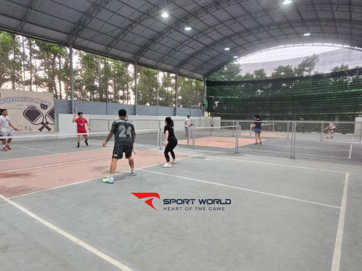 Pickleball Ngoại Ô