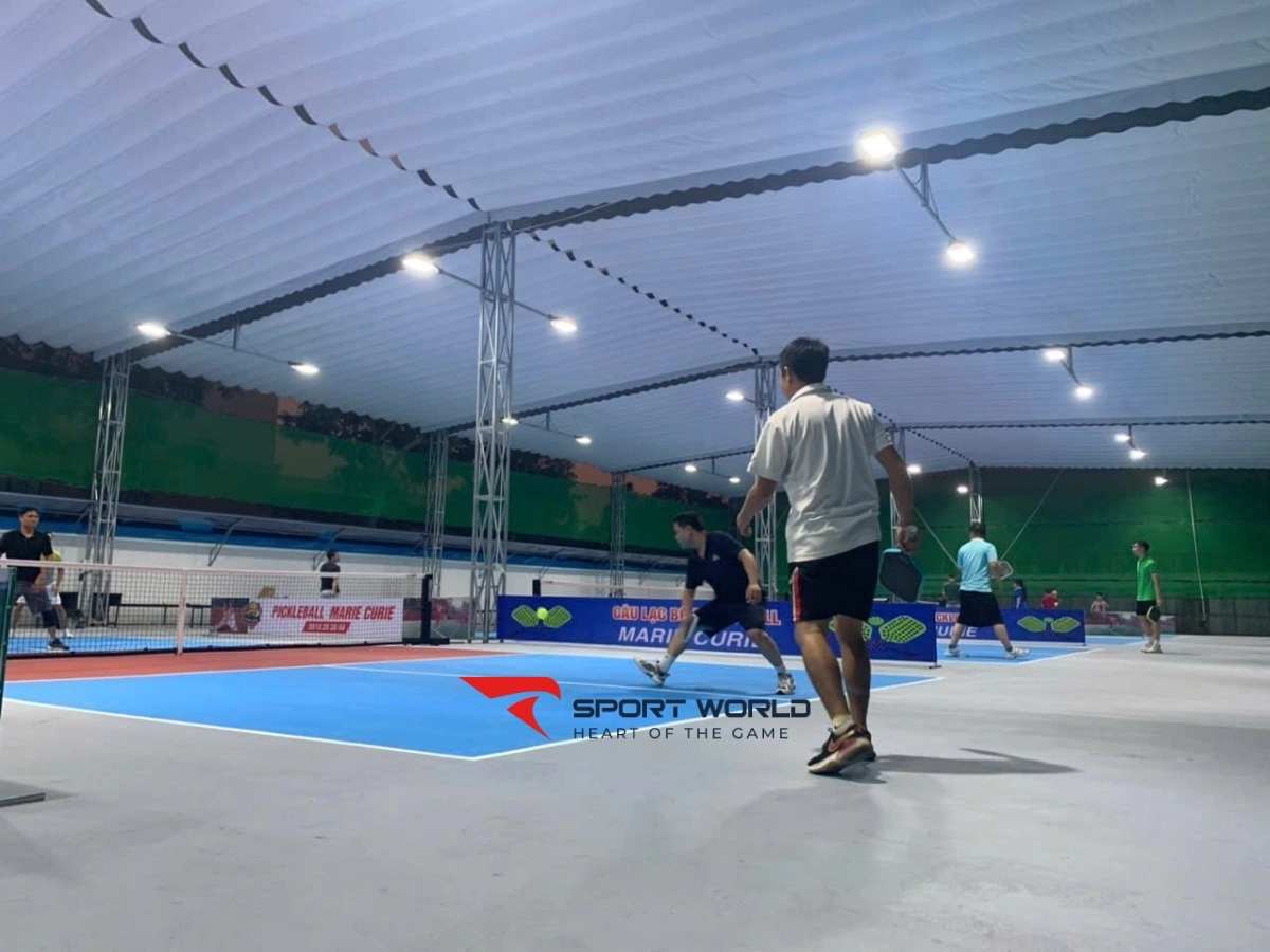 Sân Pickleball CLB Marie Curie Việt Hưng