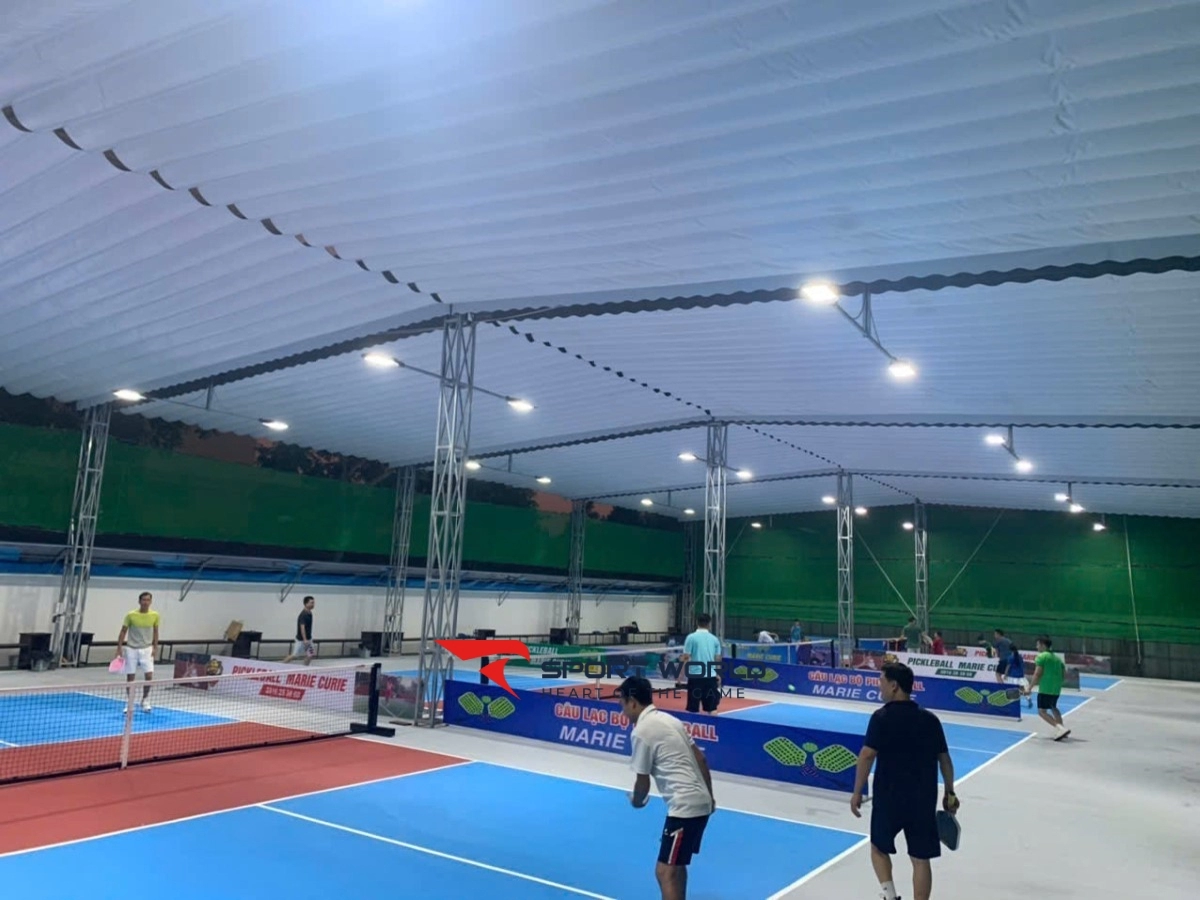 Sân Pickleball CLB Marie Curie Việt Hưng