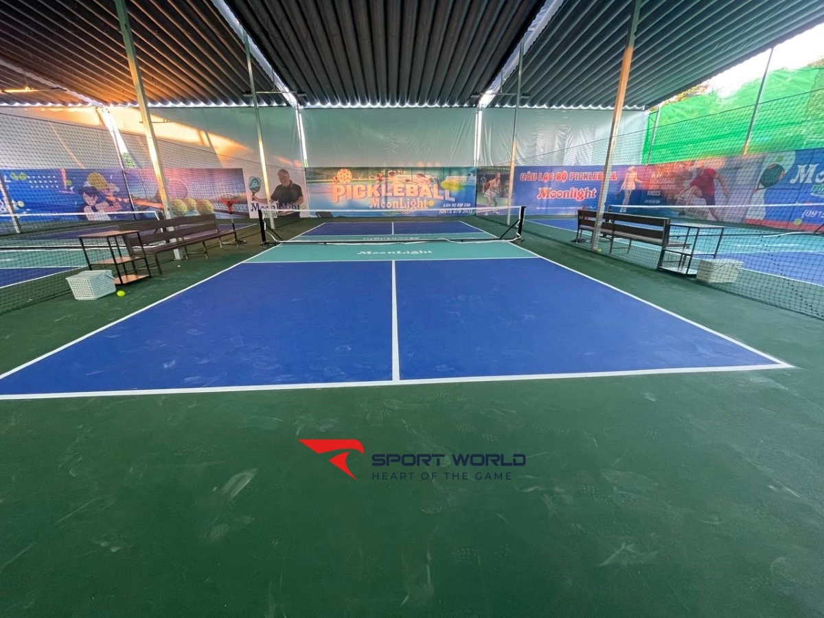 Sân Pickleball Moon Light Long Biên