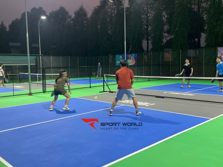 Sân pickleball 900
