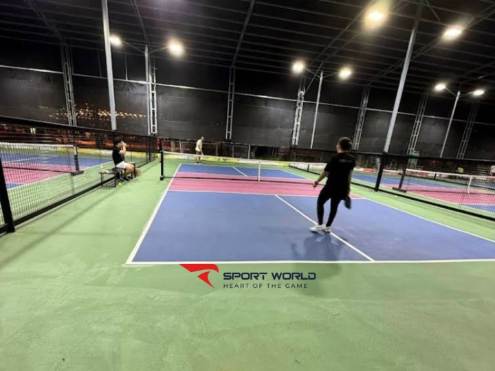Sân cầu lông & pickleball ECO Quận 7