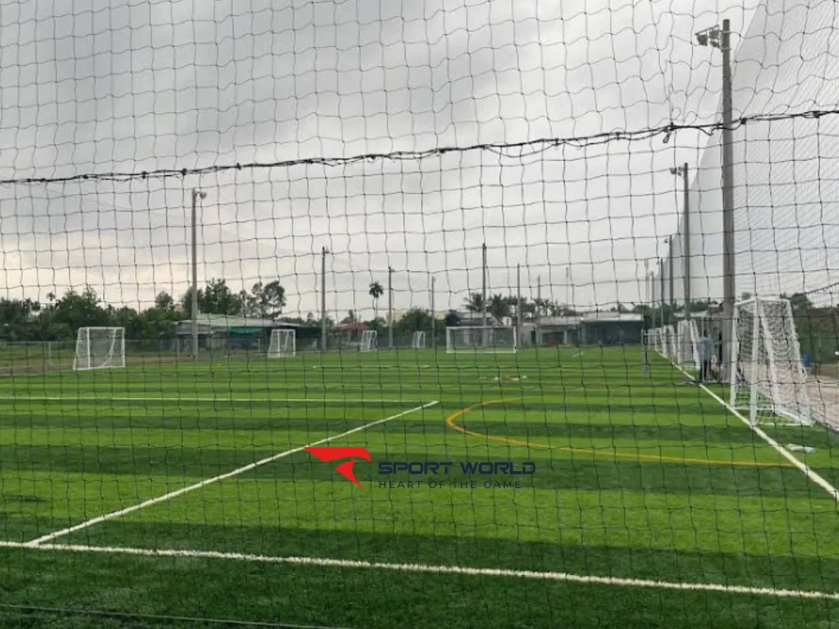 Sân bóng đá Toàn Diện