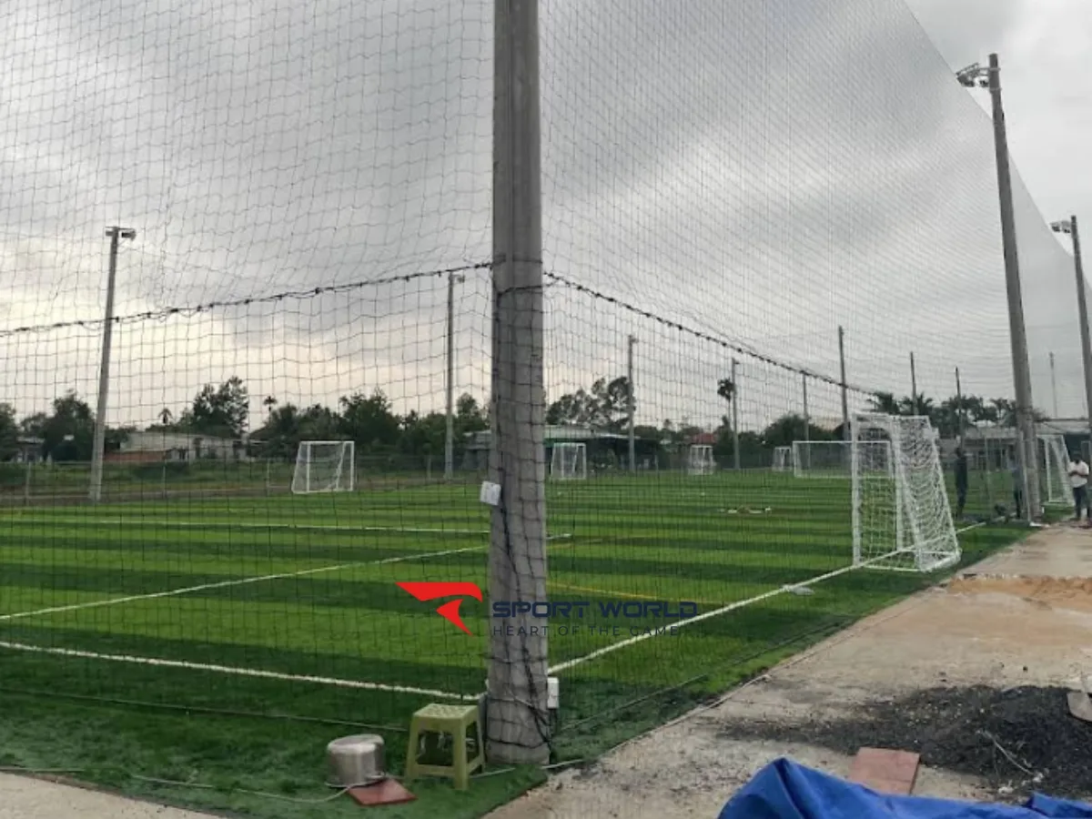 Sân bóng đá Toàn Diện