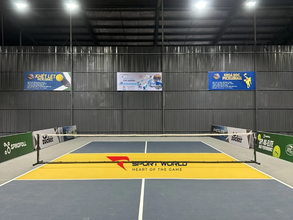 Sân Pickleball Khét Lẹt