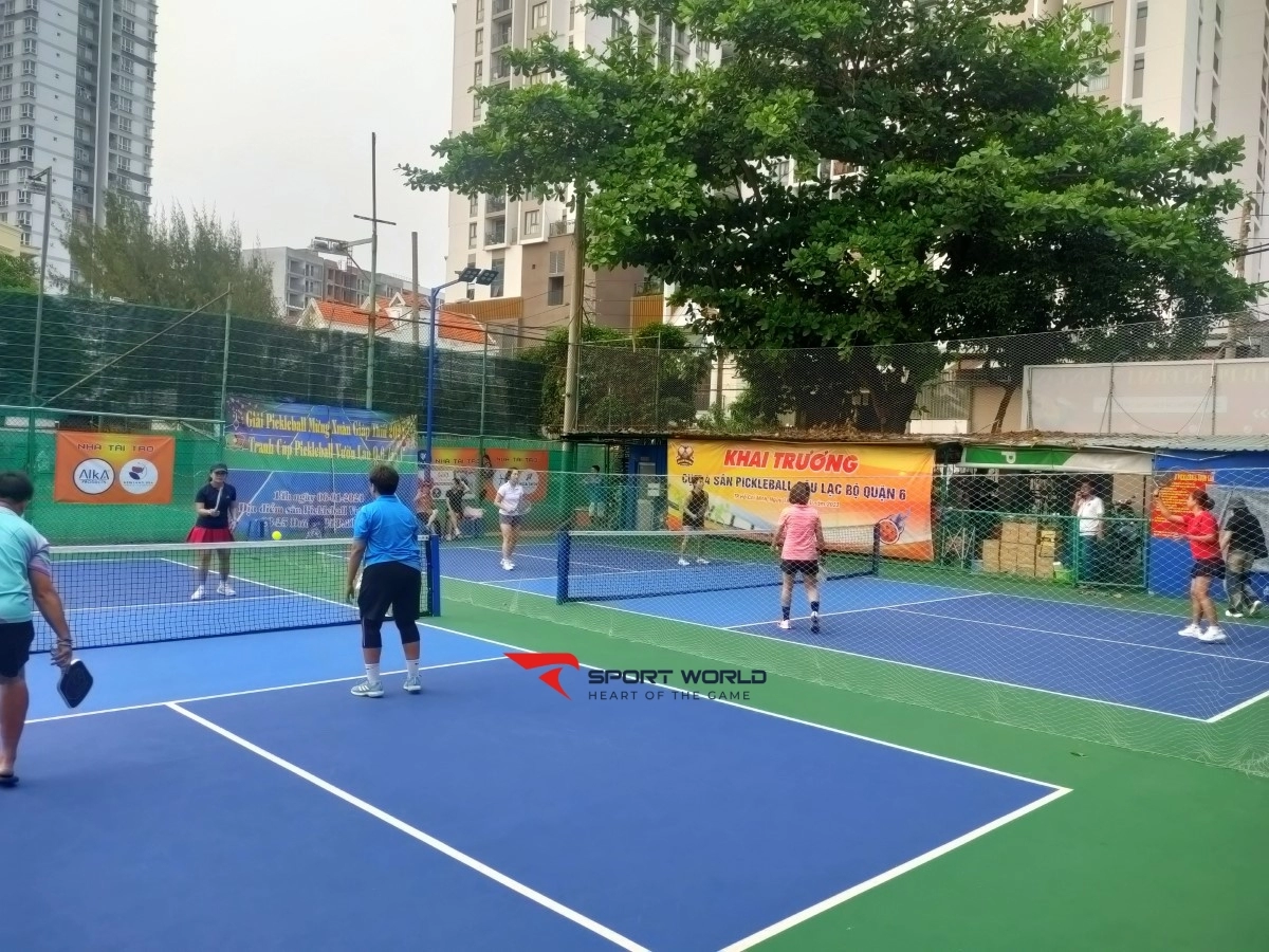 Sân PickleBall Vườn Lan