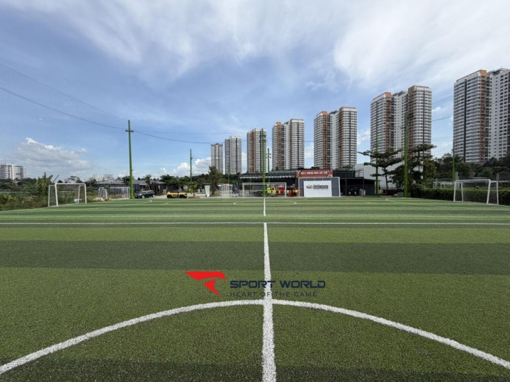 Sân bóng đá & pickleball Kaly Arena Sports Complex