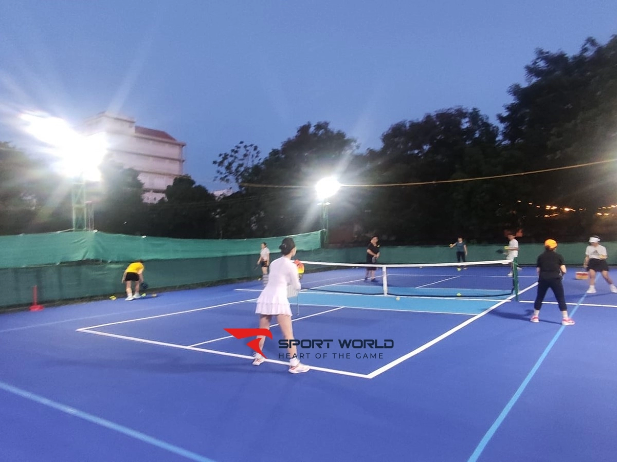 Sân Pickleball THPT Trần Quốc Tuấn