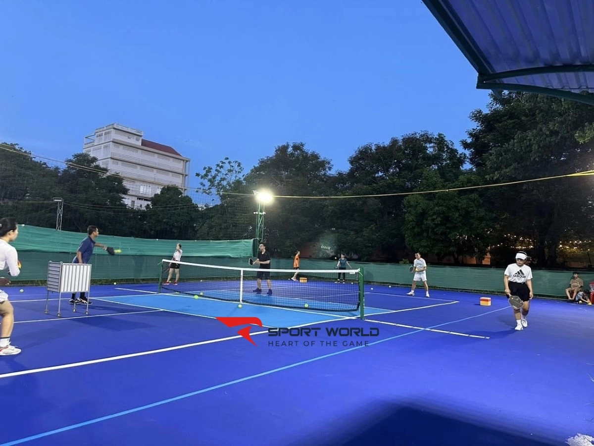 Sân Pickleball THPT Trần Quốc Tuấn