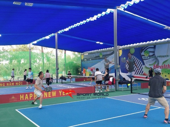 Silk Sense Premier Pickleball Court