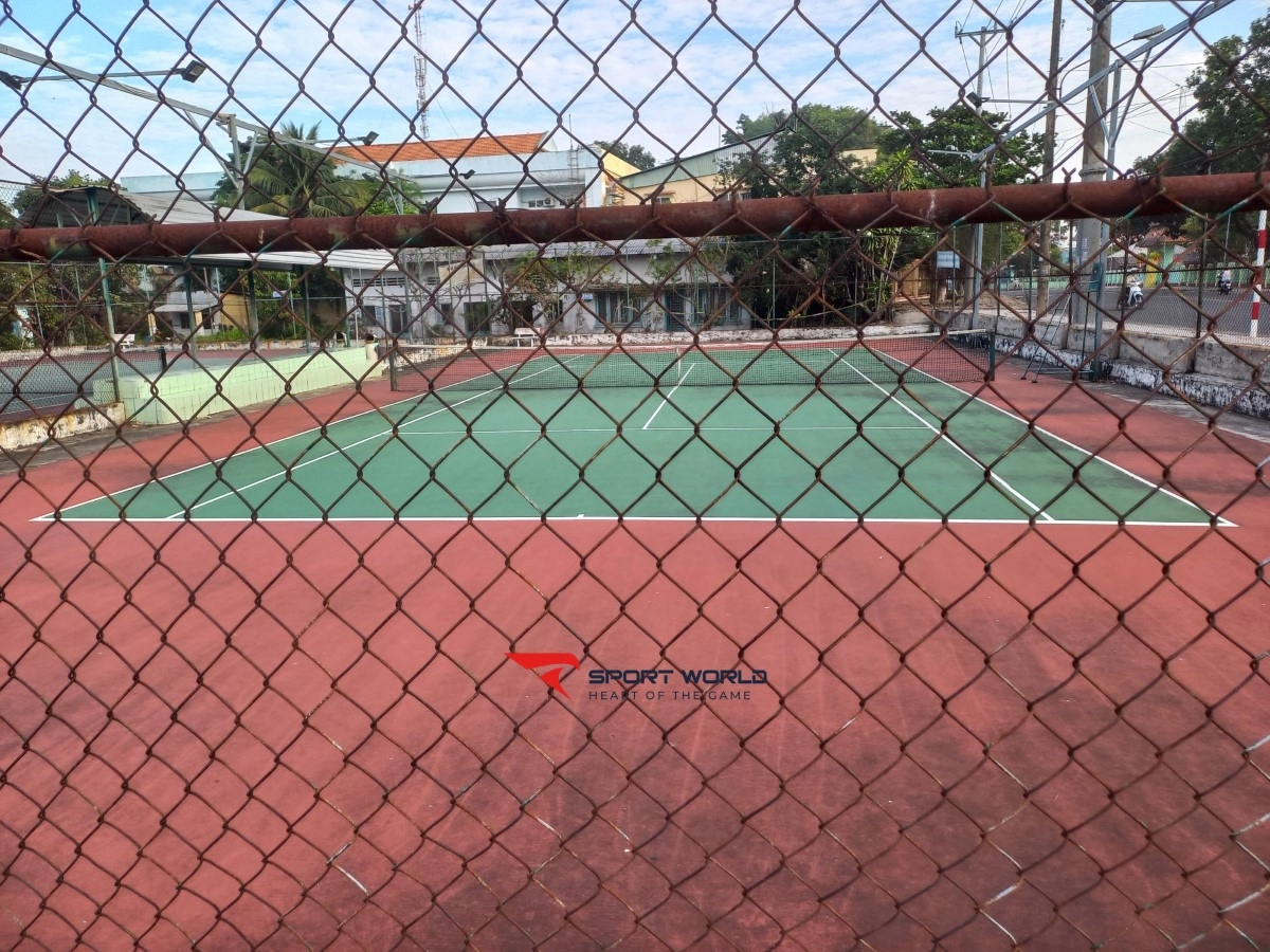 Sân Tennis Hồ Ông Thoại