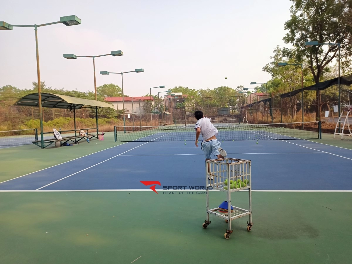 Sân Tennis Đại Học Quốc Gia- TP. Hồ Chí Minh