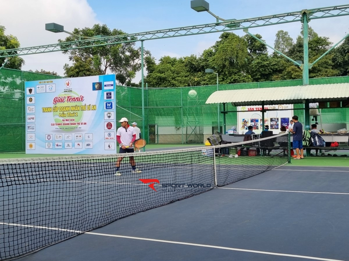 Sân Tennis Quang Phúc