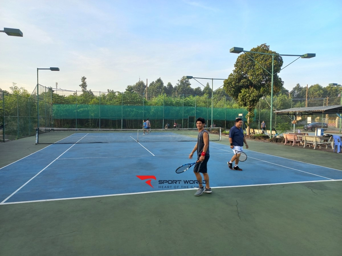 Sân Tennis TTVHTT Quân đoàn 4