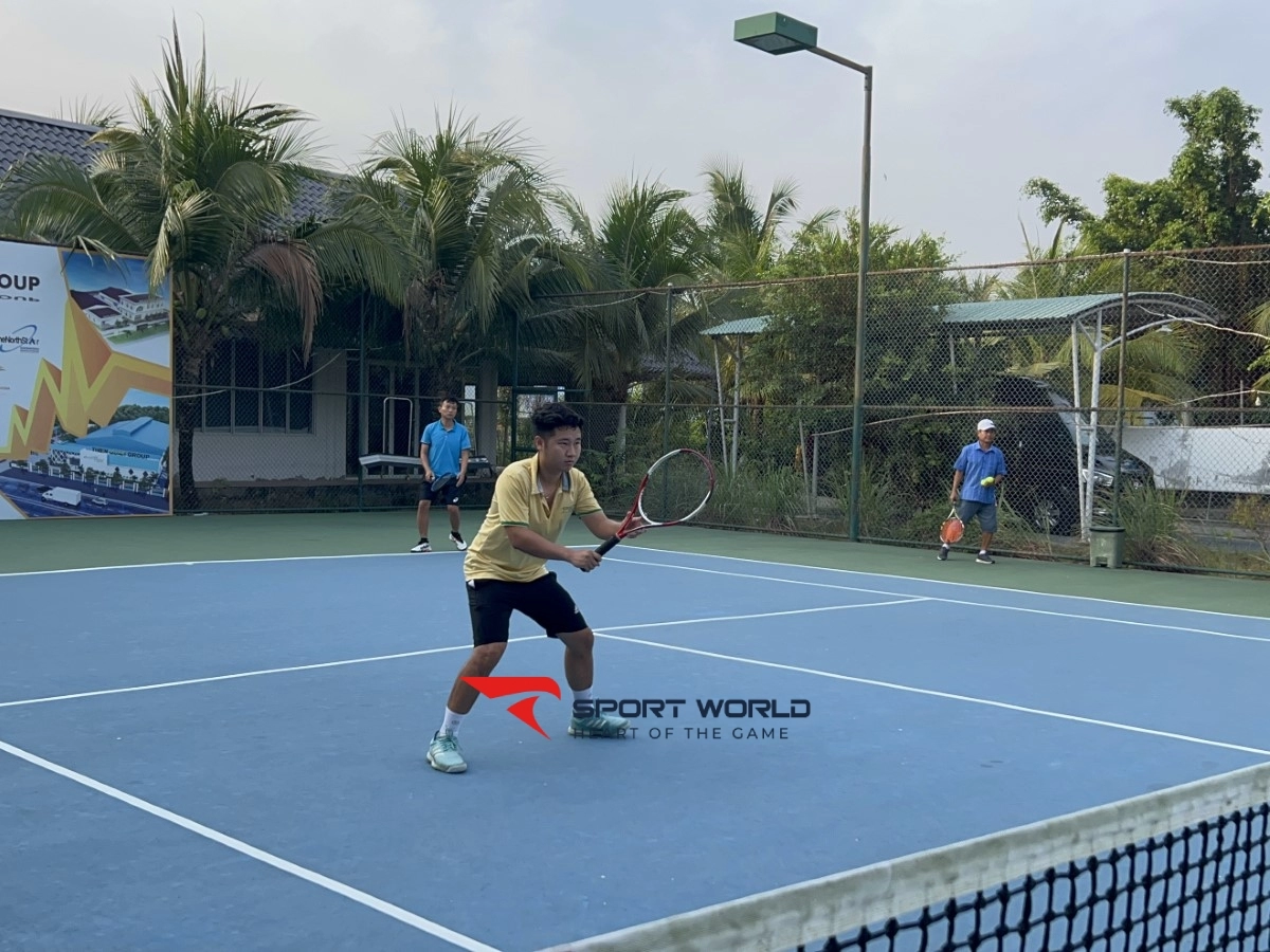 Sân tennis Cồn Khương