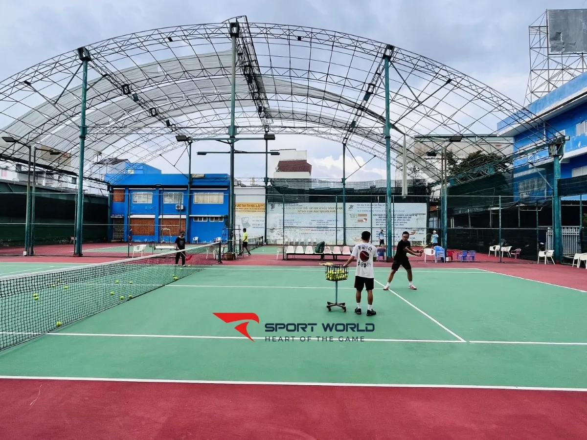 Sân tennis Công Linh