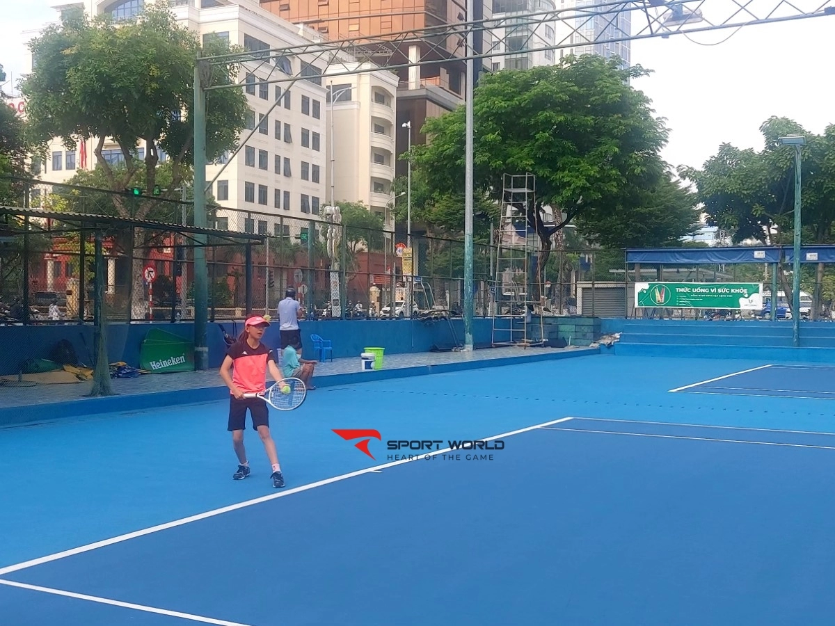 Sân banh Tennis Thanh niên 40 Bạch Đằng